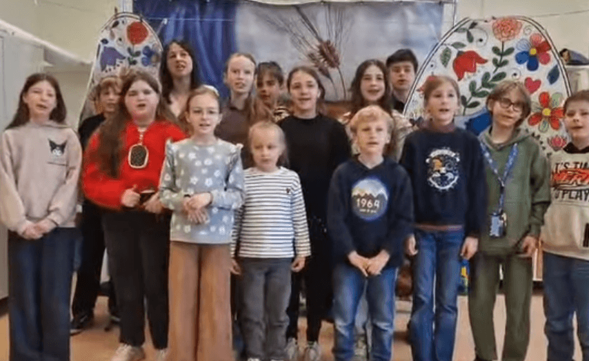 Гаївки та веснянки - відродження традицій